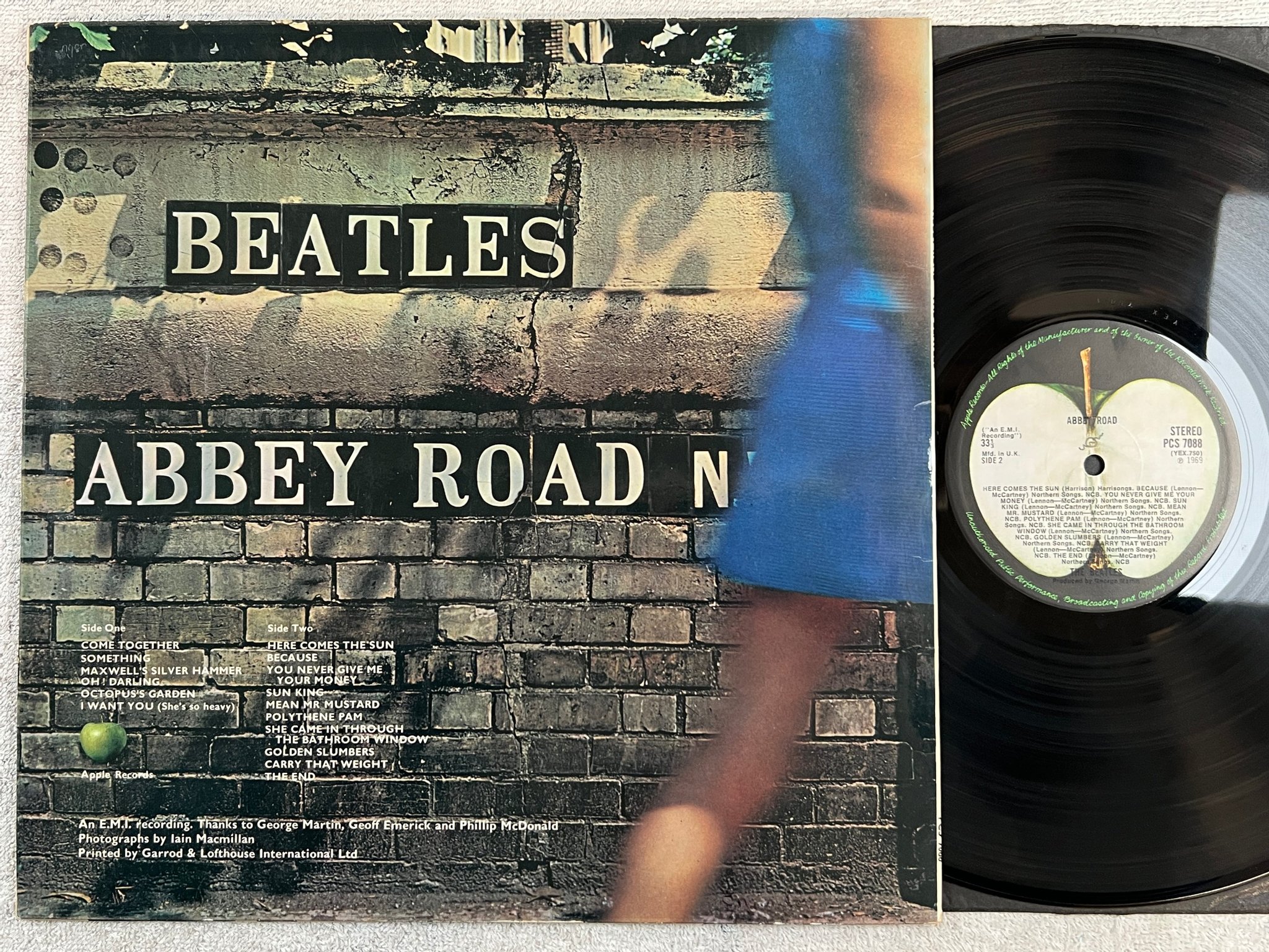 Omslagsbild för skivan THE BEATLES abbey road LP -69 UK APPLE PCS 7088