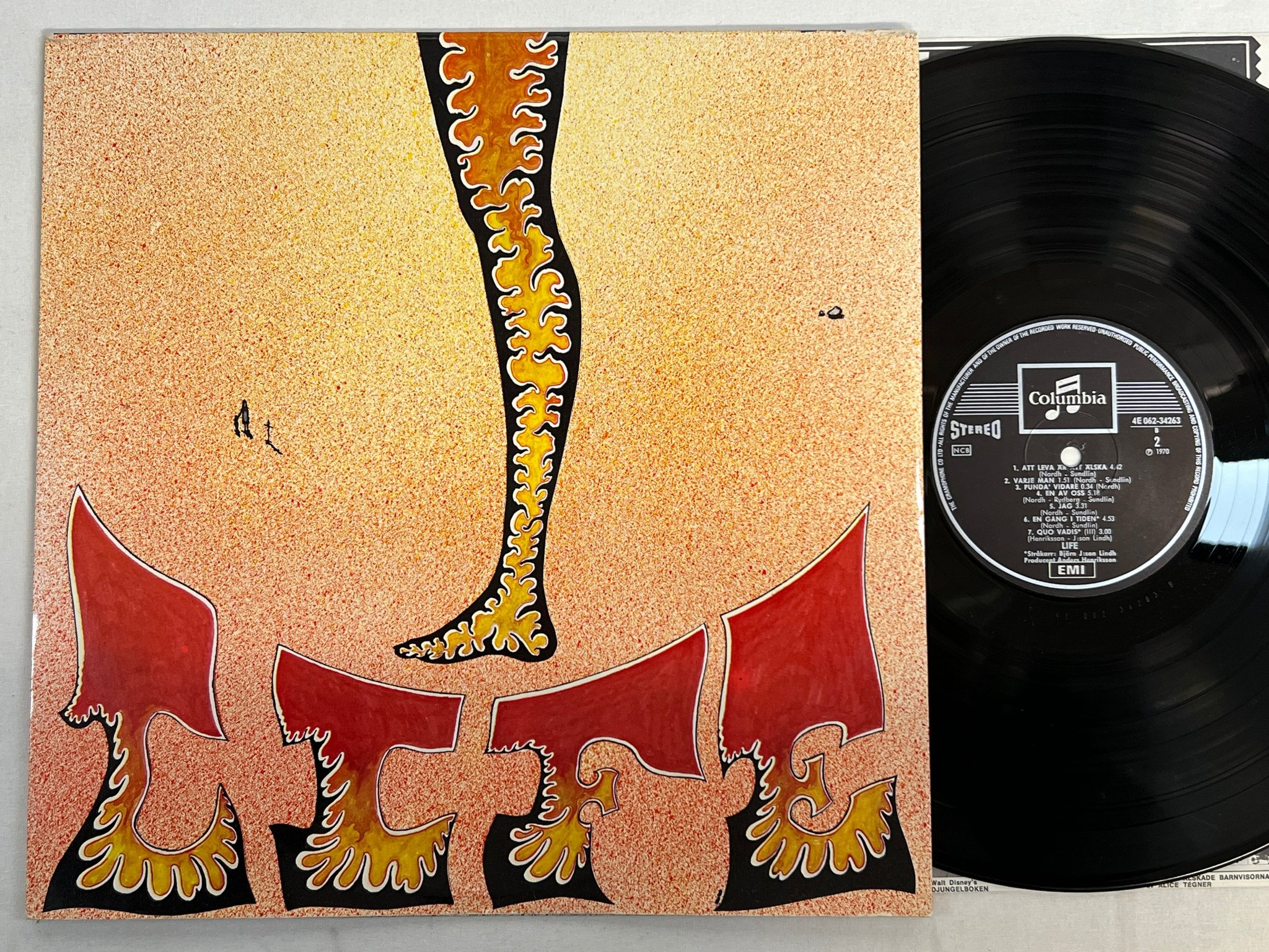 Omslagsbild för skivan LIFE s/t LP -70 COLUMBIA 4E 062-34263 swedish ***** MEGA RARE PROG *****