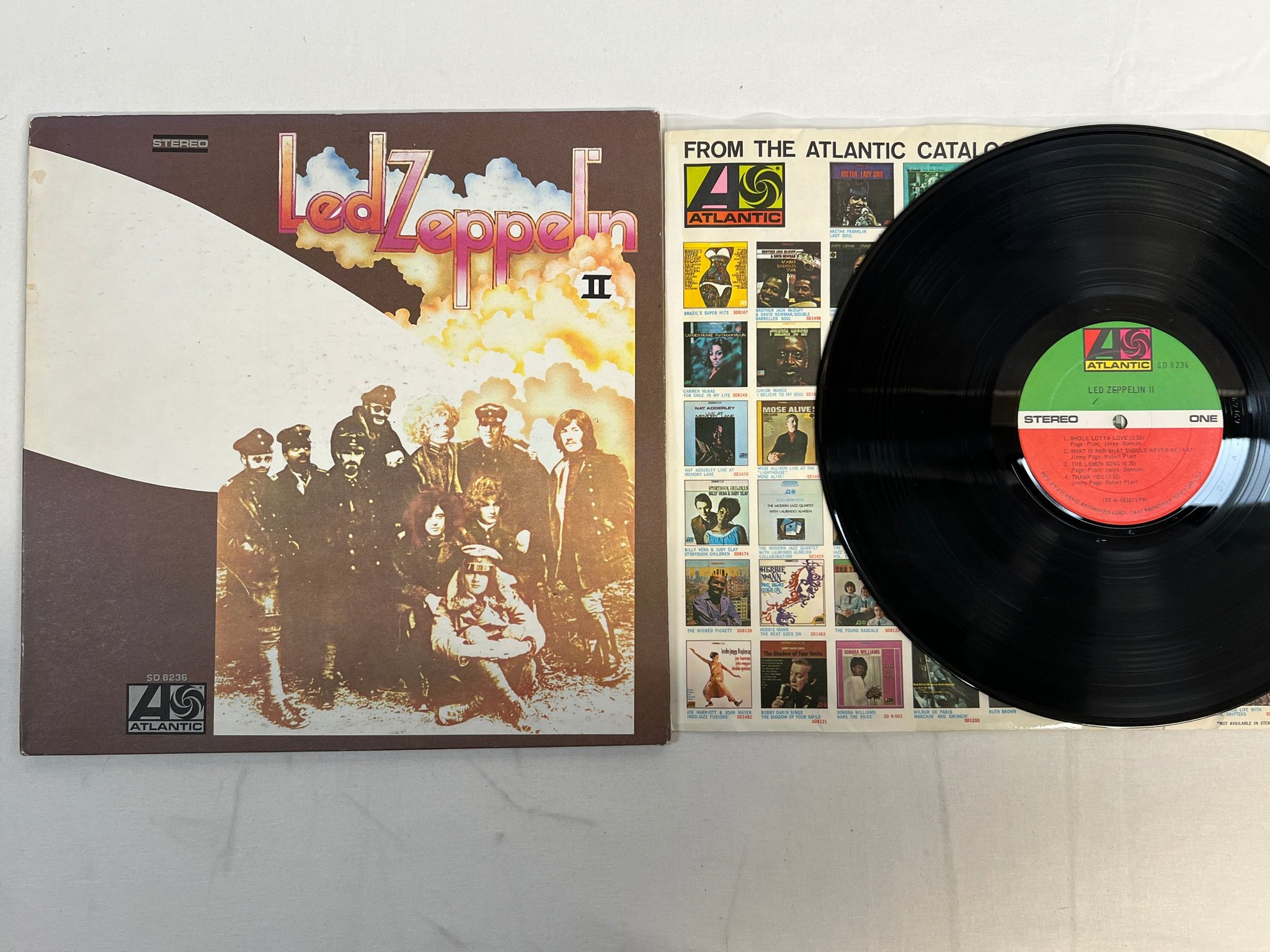 Omslagsbild för skivan LED ZEPPELIN II LP -69 US atlantic SD 8236 mega rare Robert Ludwig's hot masteri