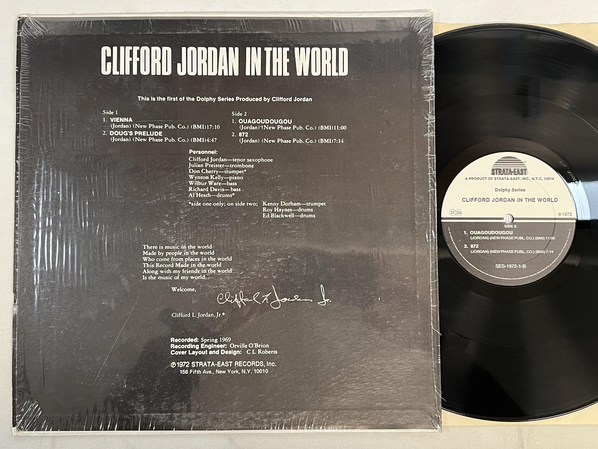 Omslagsbild för skivan CLIFFORD JORDAN in the world LP -72 US STRATA EAST SES 1972-1 *** MEGA RARE ***