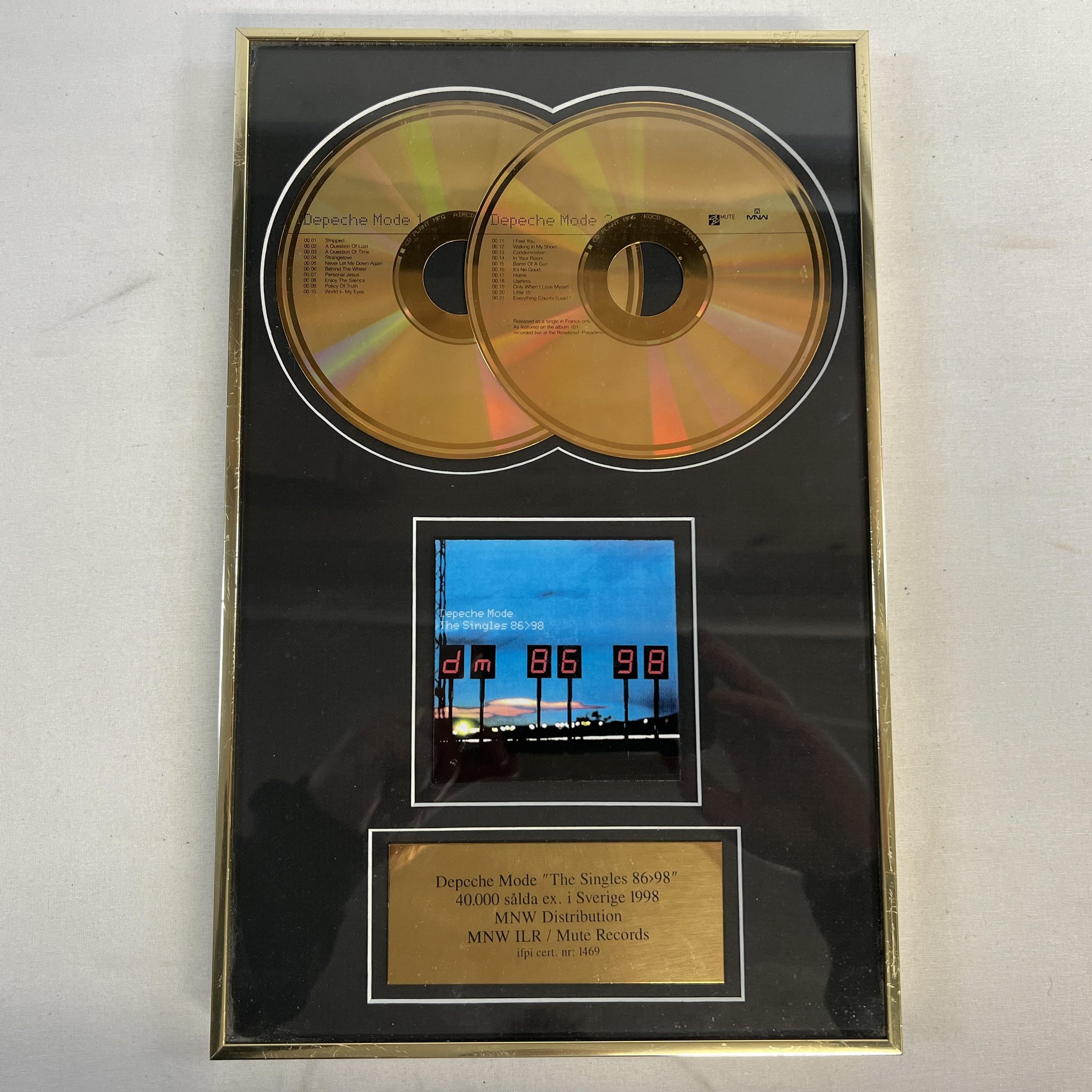 Omslagsbild för skivan DEPECHE MODE the singles 86/98 2xCD Golden Disc ***** MEGA RARE *****