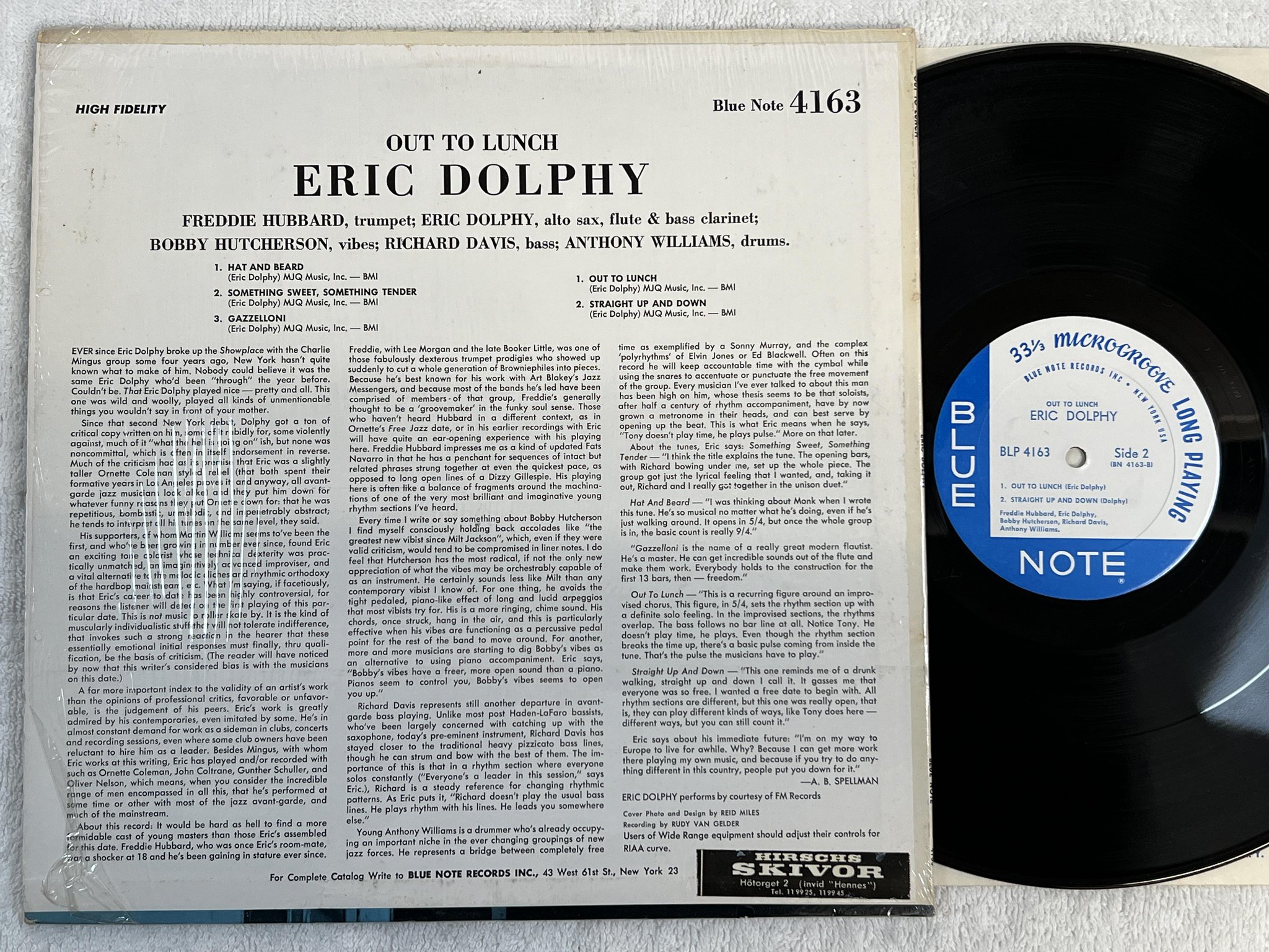 Omslagsbild för skivan ERIC DOLPHY Out To Lunch! LP -66 US BLUE NOTE BLP 4163 *** RARE JAZZ ***