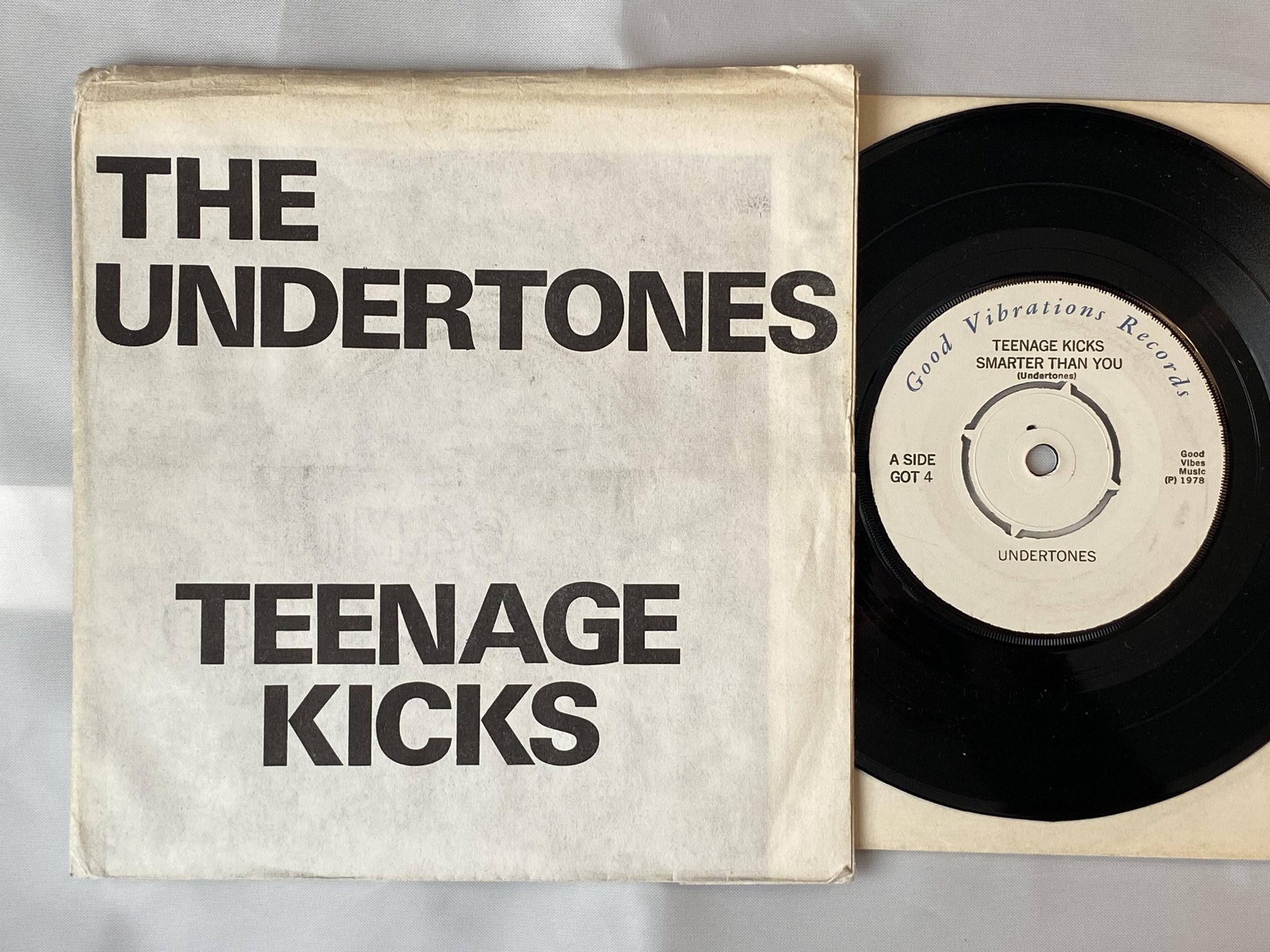 Omslagsbild för skivan THE UNDERTONES teenage kicks 7" -78 UK good vibrations GOT 4 *** RARE PUNK ***