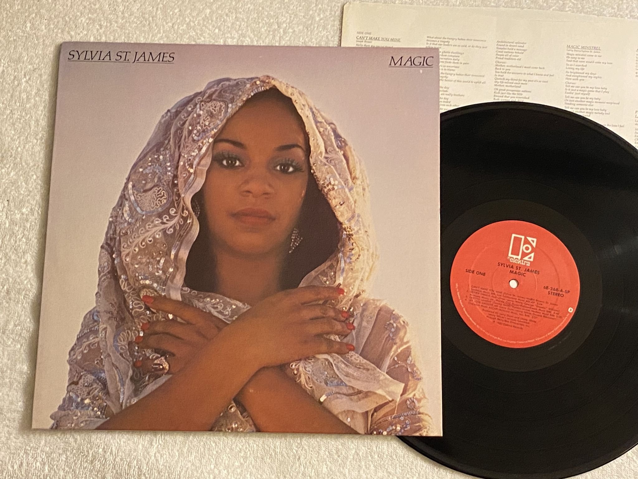 Omslagsbild för skivan SYLVIA ST JAMES Magic LP -80 ELEKTRA 6E-268 *** RARE JAZZ-FUNK ***