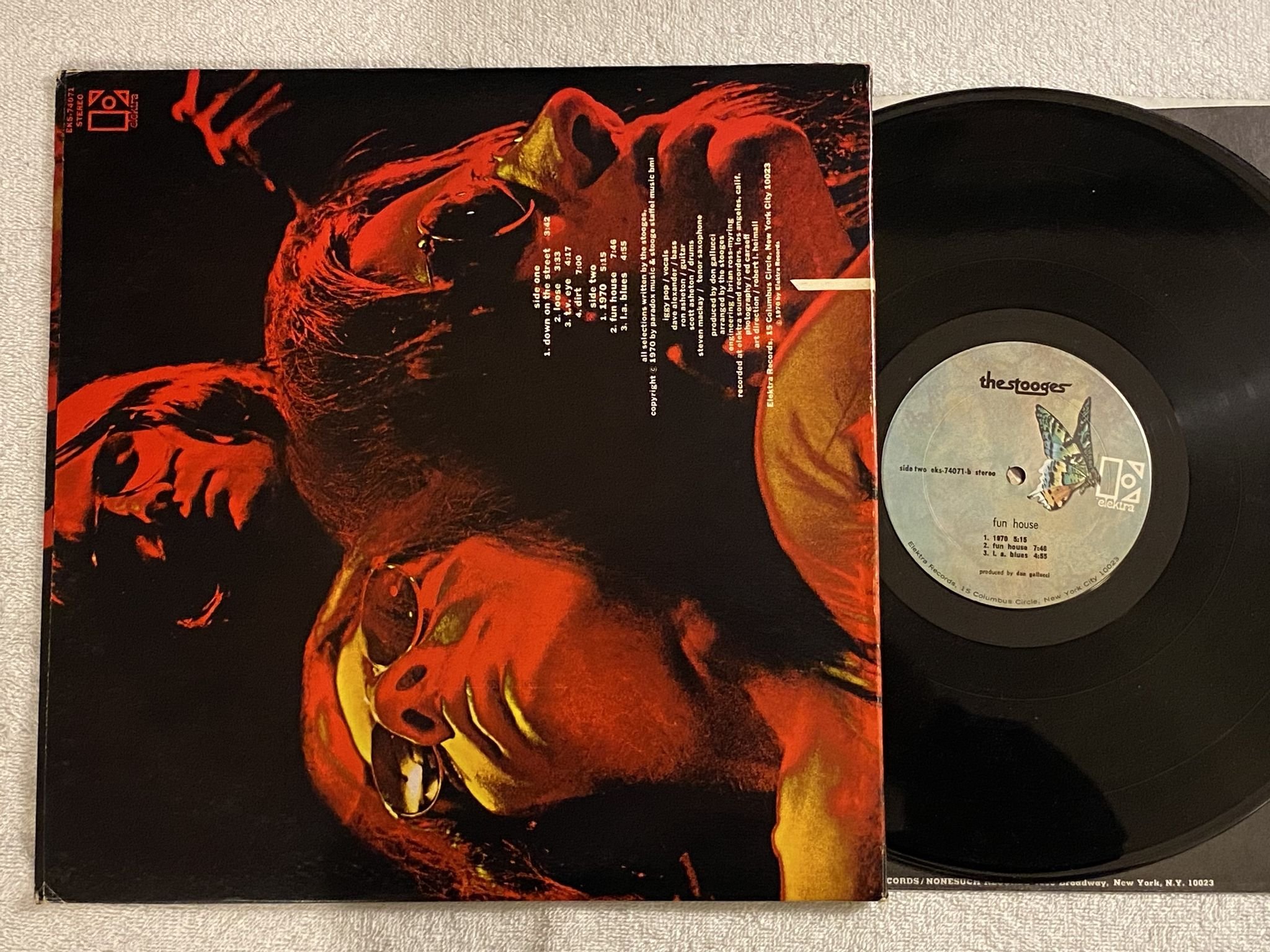 Omslagsbild för skivan THE STOOGES fun house LP -70 US ELEKTRA EKS 74071 *** Butterfly labels ***